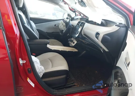 2016 Toyota Prius Four Touring z USA, uszkodzony, nr VIN JTDKARFU8G3520864